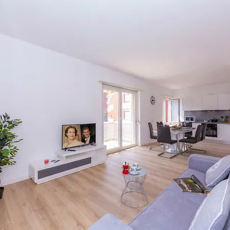 Queen Apartment Lugano
